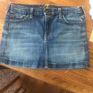 7 FOR ALL MANKIND- classic 2000’s style MINI SKIRT
